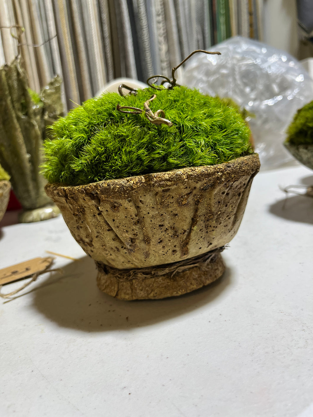Small Pedestal Moss Bowl