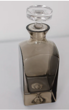 Load image into Gallery viewer, Estelle Heritage Decanter