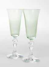 Load image into Gallery viewer, Estelle Regal Flutes with Clear Stem - Set of 2