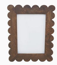 Load image into Gallery viewer, Scalloped Wood Picture Frames